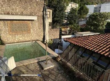 Apartamento · 354m² · 4 Quartos · 2 Vagas · Casa de rua - Triplex / Residencial / Lagoa