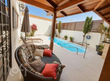 d6d34817 · Casa, 5 dormitórios, 316.2 m², em Capoeiras