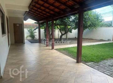 cb91d22d · Casa, 5 dormitórios, 200 m², em São João do Rio Vermelho