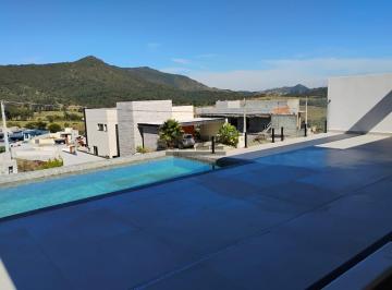 Casa · 220m² · 3 Quartos · 4 Vagas · CASA ALTO PADRÃO NO CONDOMÍNIO GREENFIELD - ATIBAIA - SP