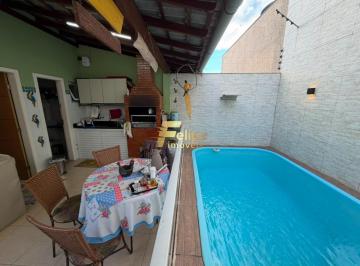 Foto 01 · LINDA ESPAÇOSA E ACONCHEGANTE CASA COM 03 SUÍTES, ÁREA GORMET E PISCINA, À VENDA NA PRAIA DO MORRO,