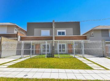 Casa de 3 quartos, Curitiba · Seu novo sobrado no Xaxim com conforto e segurança