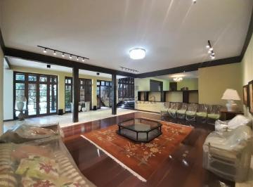 Casa · 2000m² · 5 Quartos · 6 Vagas · Casa - Morumbi - 5 Suítes - 900m²