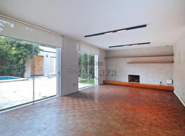 Casa · 465m² · 3 Quartos · 6 Vagas · Casa - Butantã - 3 Dormitórios - 289m²