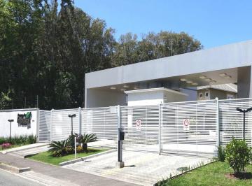 Casa de 3 quartos, Curitiba · Segurança, conforto e espaço para sua família viver melhor