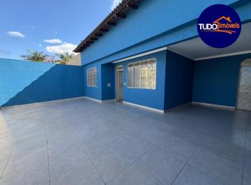 Foto 01 · Casa para locação no Setor Leste (Gama), Brasília-DF: 3 quartos, 1 sala, 2 banheiros, 4 vagas de gar