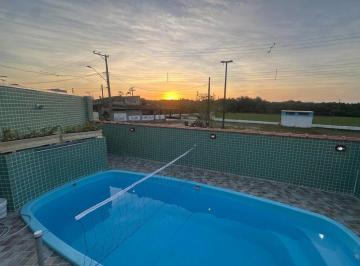 Casa · 150m² · 3 Quartos · 3 Vagas · Casa para locação no Jardim Anchieta em Itanhaém com 3 dormitórios, piscina com hidromassagem e 3 va