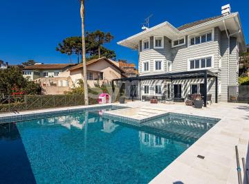 Casa · 561m² · 4 Quartos · Casa à venda - em Santa Felicidade