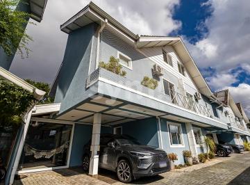 Fachada · Casa à venda - em Pilarzinho