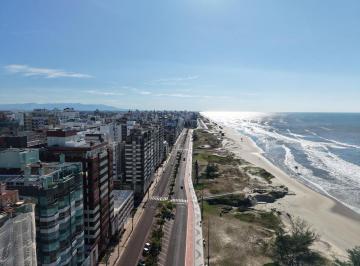 Apartamento de 3 quartos, Capão da Canoa · AMPLO APARTAMENTO DE FRENTE PARA O MAR E COM VISTA LIBERADA TANTO PARA O MAR QUANTO PARA ATLÂNTIDA!