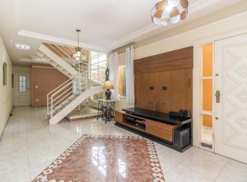 e7a6b108-9278-4c13-aded-f49221155205 · Aconchegante sobrado para venda em Vila Dom Pedro II com 4 quartos, sendo 3 suítes, 140m²