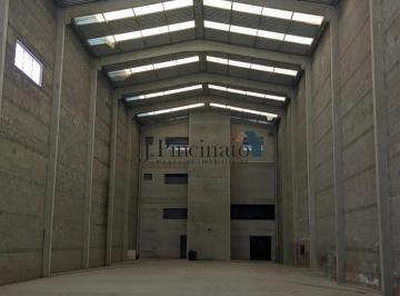 Comercial · 1400m² · 4 Vagas · Galpão Industrial para Locação em Várzea Paulista - 1.400 m² - Em frente à Frango Ad`oro