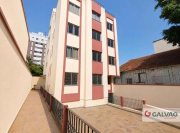 4415562_0.jpg · Excelente Apartamento para Locação no Bigorrilho, andar térreo.