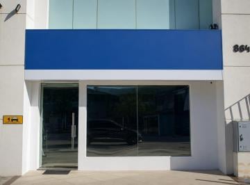Comercial · 153m² · Loja para venda em Centro de 153.00m²