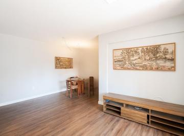 🏡 Apartamento Reformado | 88m² Privativos
✨ Destaques do imóvel
· Apartamento 2 dormitórios com suíte à venda próximo a Encol
