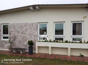 Casa · 360m² · 3 Quartos · 5 Vagas · Casa para venda em Xaxim de 360.00m² com 3 Quartos, 1 Suite e 5 Garagens