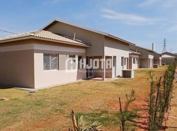 Casa · 60m² · 2 Quartos · Casa à venda - no Centro