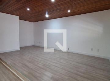Casa · 215m² · 3 Quartos · 3 Vagas · Casa à Venda - Santa Maria, 3 Quartos, 215 m2