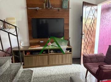 Casa de 1 quarto, Santo André · Sobrado com 2 Suítes, Planejados e 2 Vagas em Excelente Localização!