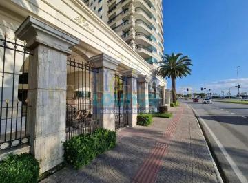 Apartamento · 316m² · 4 Quartos · 4 Vagas · APARTAMENTO ALTÍSSIMO PADRÃO NA BEIRA MAR
