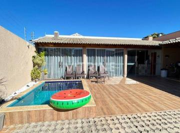 Casa · 450m² · 3 Quartos · 5 Vagas · Vendo Casa 3 suítes Ponte Alta Norte Rua Chiara