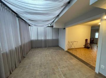 Apartamento · 100m² · 2 Quartos · 1 Vaga · Apartamento semimobiliado próximo ao Top Market - Centro de Florianópolis