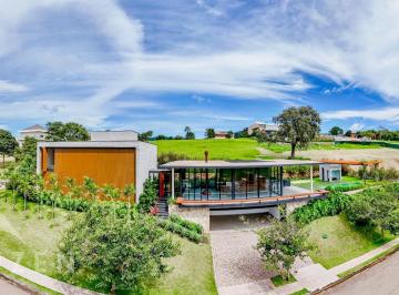 Casa · 664m² · 4 Vagas · Casa em Loteamento Fazenda Dona Carolina - Itatiba