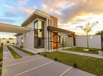 Casa · 164m² · 3 Quartos · 5 Vagas · Excelente Casa à Venda Em Itaipuaçu, Maricá - RJ, com Fachada Imponente e Alto P