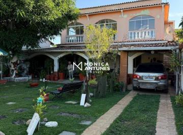 Casa · 480m² · 3 Quartos · 2 Vagas · Casa com 3 Quartos, Suíte, Espaço Gourmet e Jardim à Venda em Itaipuaçu | Maricá