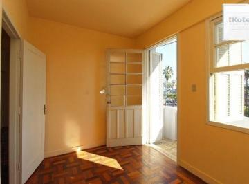 Apartamento · 102m² · 3 Quartos · Apartamento 102m² 3 Dormitórios na avenida Venancio Aires/ Próximo hospital Clin