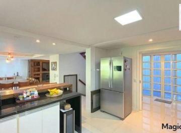Casa · 155m² · 4 Quartos · 4 Vagas · Casa em Condomínio na Pedra Redonda | 4 Dormitórios | 297m² | 4 Vagas | Solar Bi