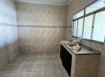 Casa · 150m² · 6 Quartos · 1 Vaga · CASA PARA LOCAÇÃO EM TERRA PRETA – EXCELENTE OPORTUNIDADE!