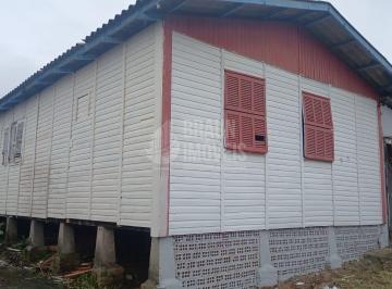Casa · 90m² · 3 Quartos · 4 Vagas · Casa 3 dormitórios em madeira com amplo pátio na morada do Vale I em Gravatai.Aceito casa na praia o