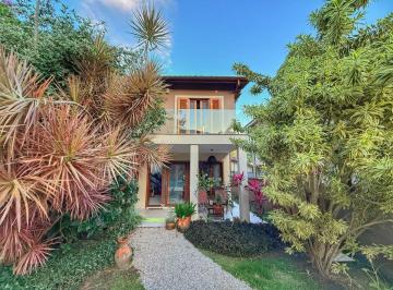 Casa de 3 quartos, São Sebastião · Casa de rua | Praia de Boiçucanga | Piscina e Área gourmet | 3 Dormitórios | 4 vagas de carro