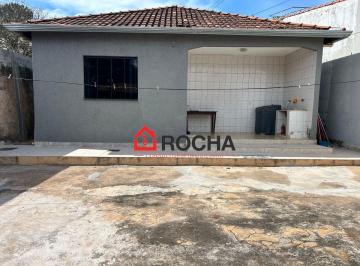 Casa de 3 quartos, Sobradinho · Quadra 9 - Vendo ou troco por casa menor em Sobradinho