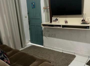 Casa · 250m² · 4 Quartos · 3 Vagas · Casa - Jardim Satélite - 4 Dormitórios - 130m² - Estuda permuta.
