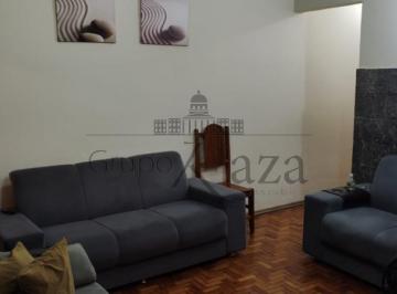 Casa · 175m² · 3 Quartos · 2 Vagas · Casa - Jardim Satélite - 3 Dormitórios - 150m².