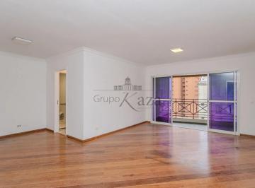 Apartamento · 109m² · 3 Quartos · 3 Vagas · Apartamento - Moema - 3 Dormitórios - 109m².
