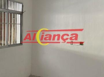 Casa · 237m² · 3 Quartos · 1 Vaga · Casa 237m², com 3 quartos para locação em Jardim Tranqüilidade - Guarulhos R$ 2.900,00