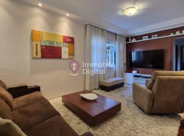 Casa · 280m² · 3 Quartos · 5 Vagas · Excelente Sobrado com 280 m² de Área Construída em Terreno de 300 m²