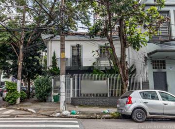 Casa · 221m² · 6 Quartos · 1 Vaga · SOBRADO À VENDA E LOCAÇÃO NO TATUAPÉ 221M