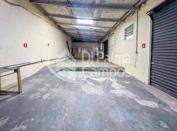 Comercial · 170m² · Galpão comercial de 170m² com 2 banheiros para alugar no bairro Ipiranga