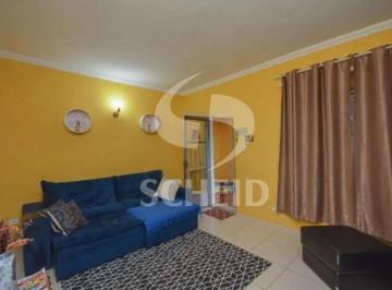 Casa · 200m² · 3 Quartos · Casa térrea com 3 quartos medindo 200 m2 na região da Cidade Dutra.