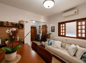 imoveis-va-vila-casa-vila-mariana · Casa com quintal em uma das ruas mais agradáveis da Vila Mariana, próximo ao Parque Ibirapuera