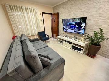 Casa · 110m² · 3 Quartos · 2 Vagas · Sobrado frontal, 3 dormitórios sendo 1 suíte, 2 vagas e 110 m² no Cangaíba