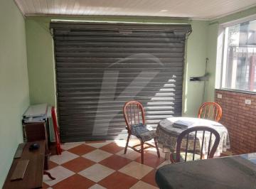 Casa · 25m² · Salão Comercial medindo 25 m ² e 1 banheiro.