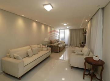Casa · 350m² · 3 Quartos · 2 Vagas · Sobrado à venda na Vila Prudente - 350m2- 3 dormitórios - 3 suítes - 2 vagas de garagem