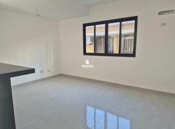 Casa · 94m² · 2 Quartos · 1 Vaga · Casa à venda no Macuco em Santos.