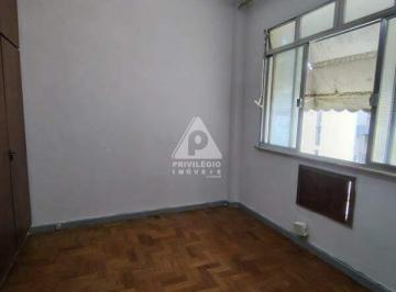 Apartamento · 50m² · 2 Quartos · IMÓVEL COM POTENCIAL DE VALORIZAÇÃO NA ENES DE SOUZA.