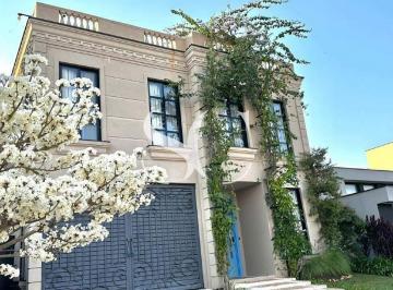 Casa · 360m² · 4 Quartos · 4 Vagas · Aluga-se Casa em Condomínio Jardim Esplanada 1 em Votorantim SP